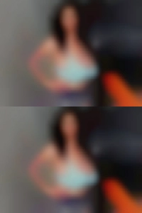 kaylakayla02, first hot