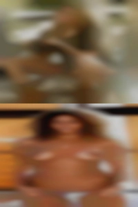 Justinmadenelone, housewife