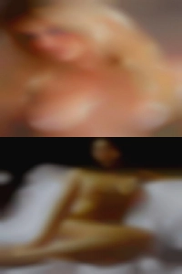 ryvonnTeske221, women